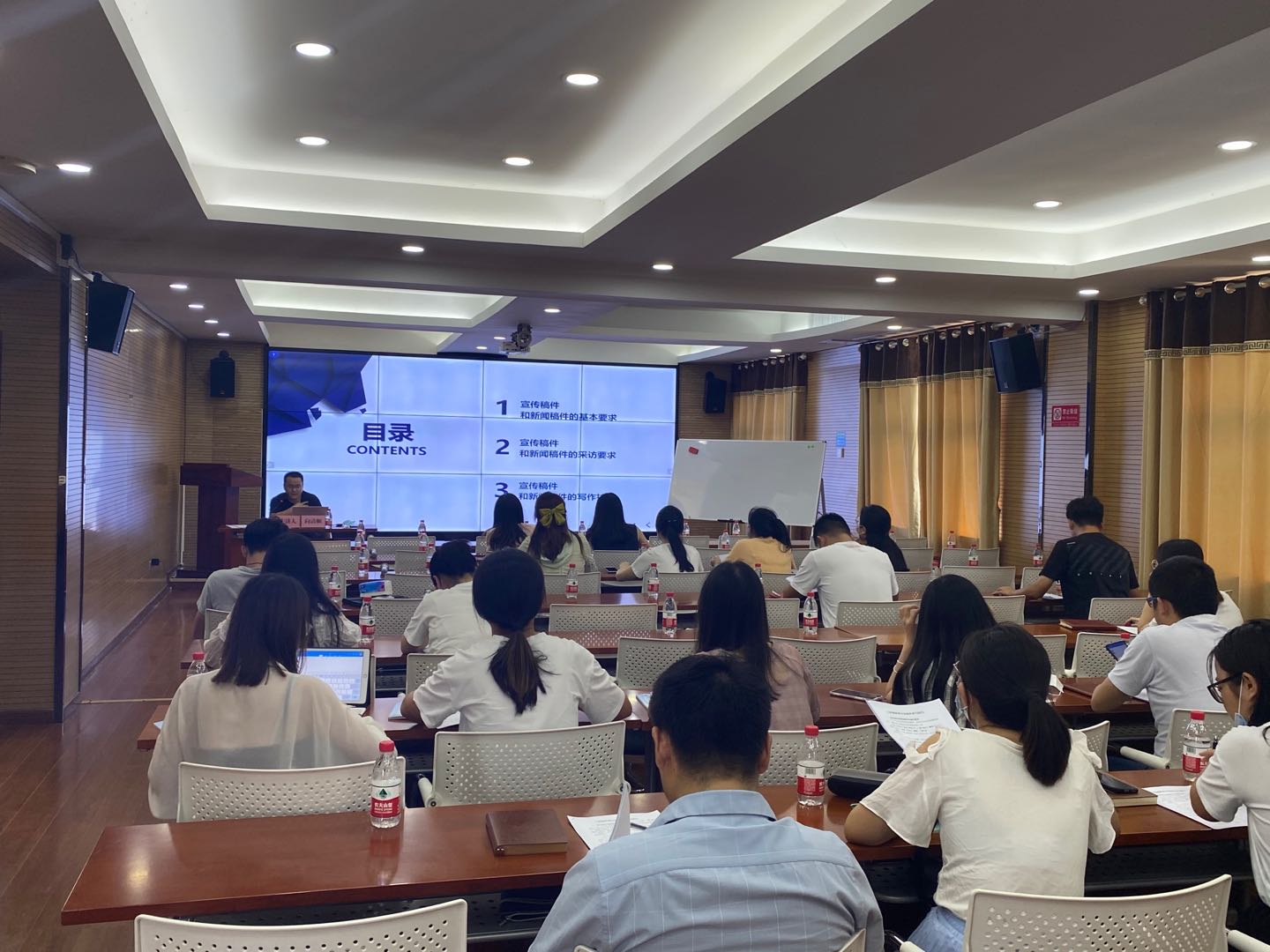 ���Ź����217��(�й���)����