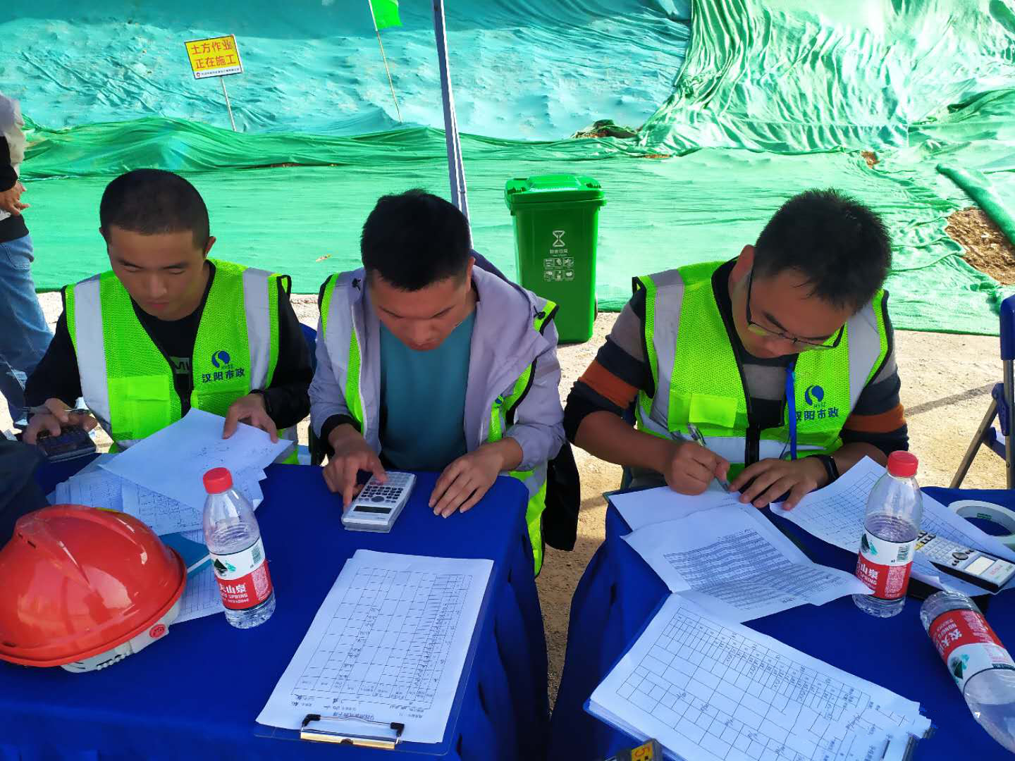 ���Ź����217��(�й���)����