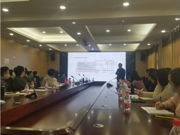 ���Ź����217��(�й���)����