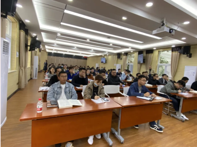 ���Ź����217��(�й���)����