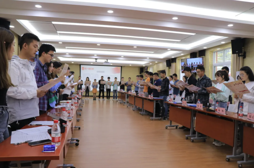 ���Ź����217��(�й���)����