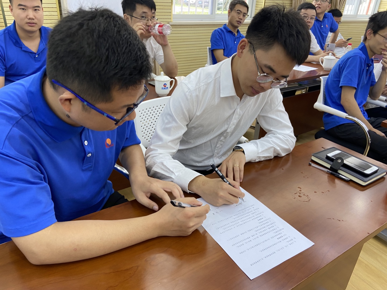 ���Ź����217��(�й���)����