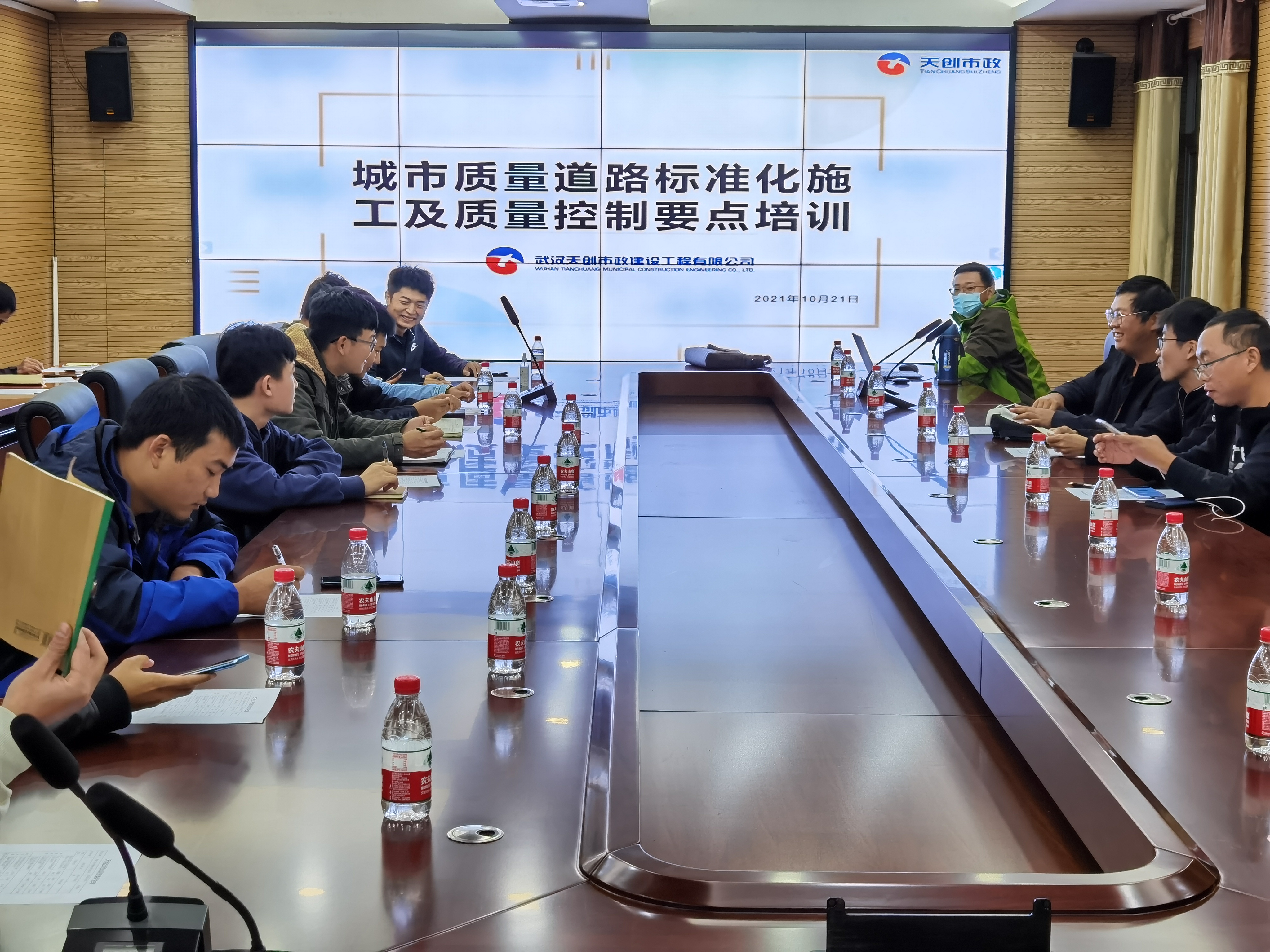 ���Ź����217��(�й���)����