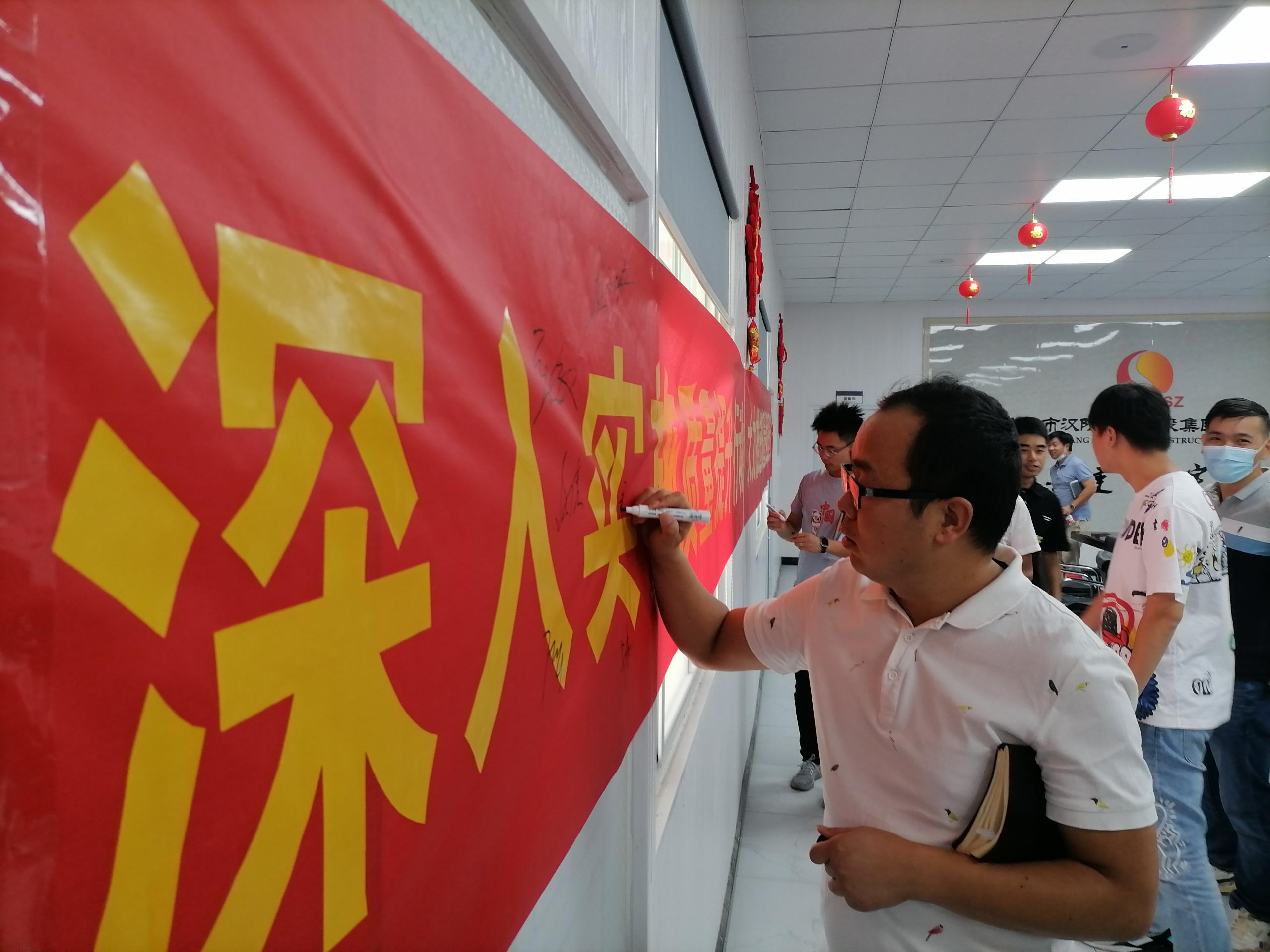 ���Ź����217��(�й���)����