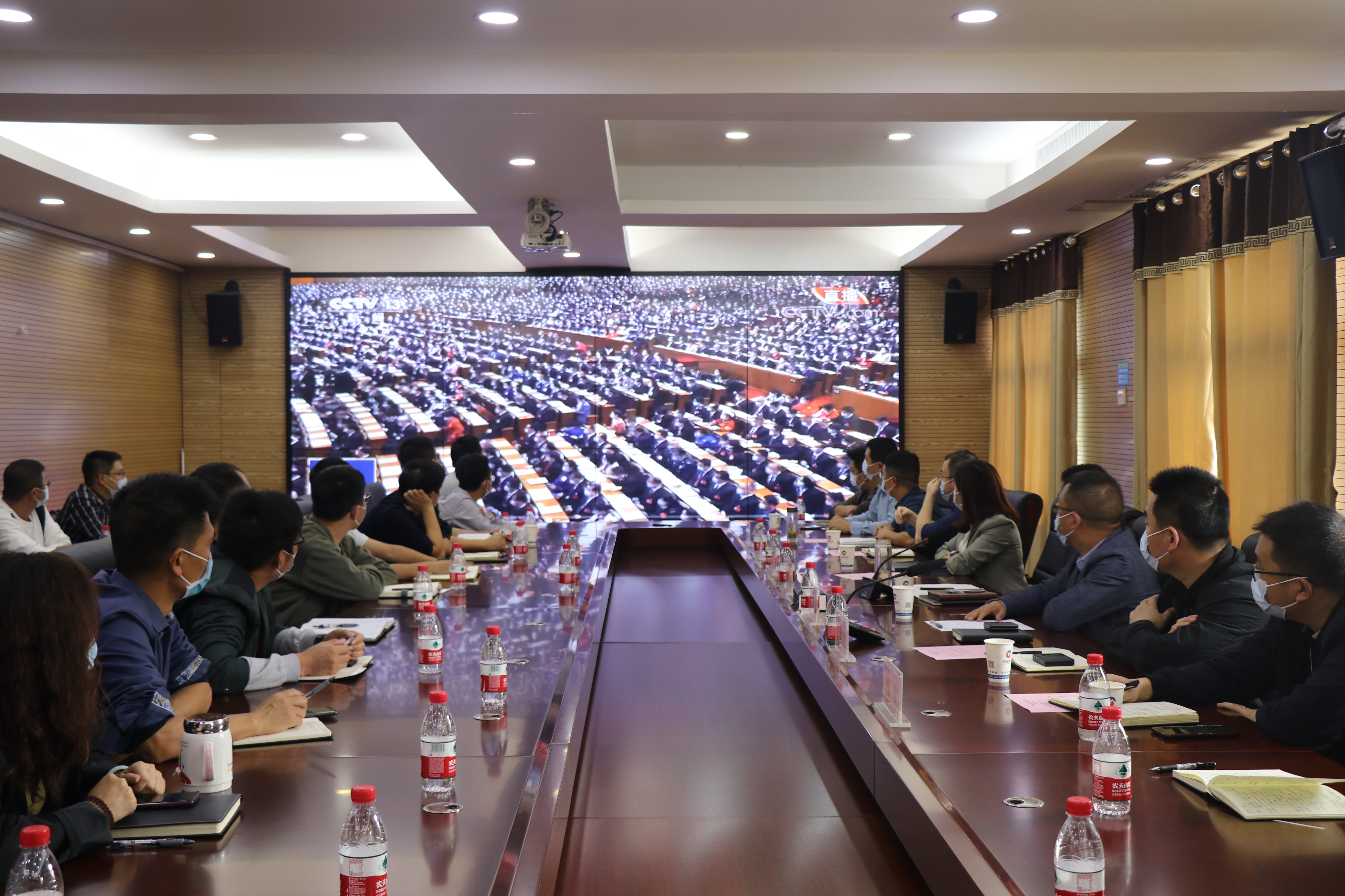 ���Ź����217��(�й���)����