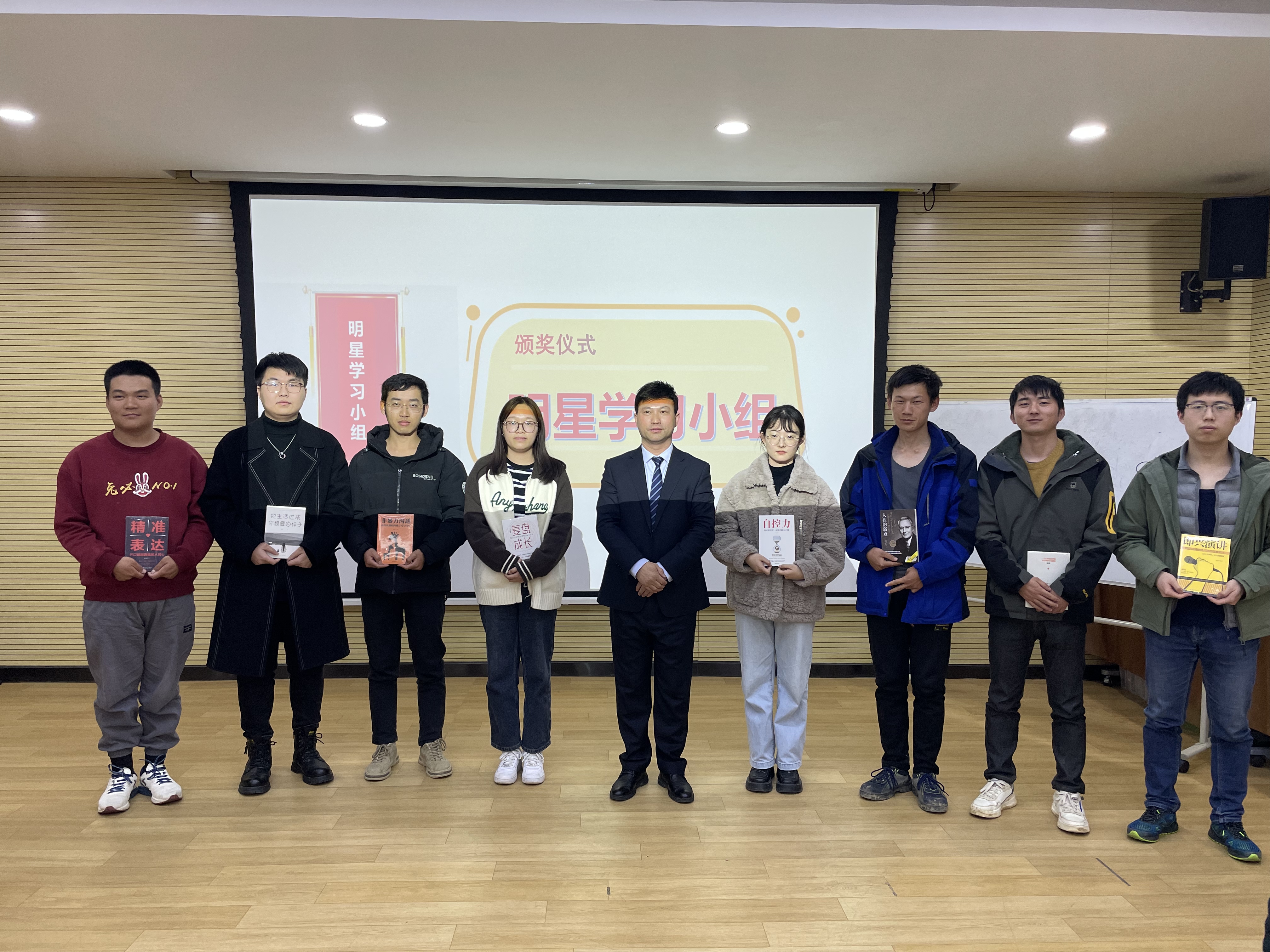 ���Ź����217��(�й���)����