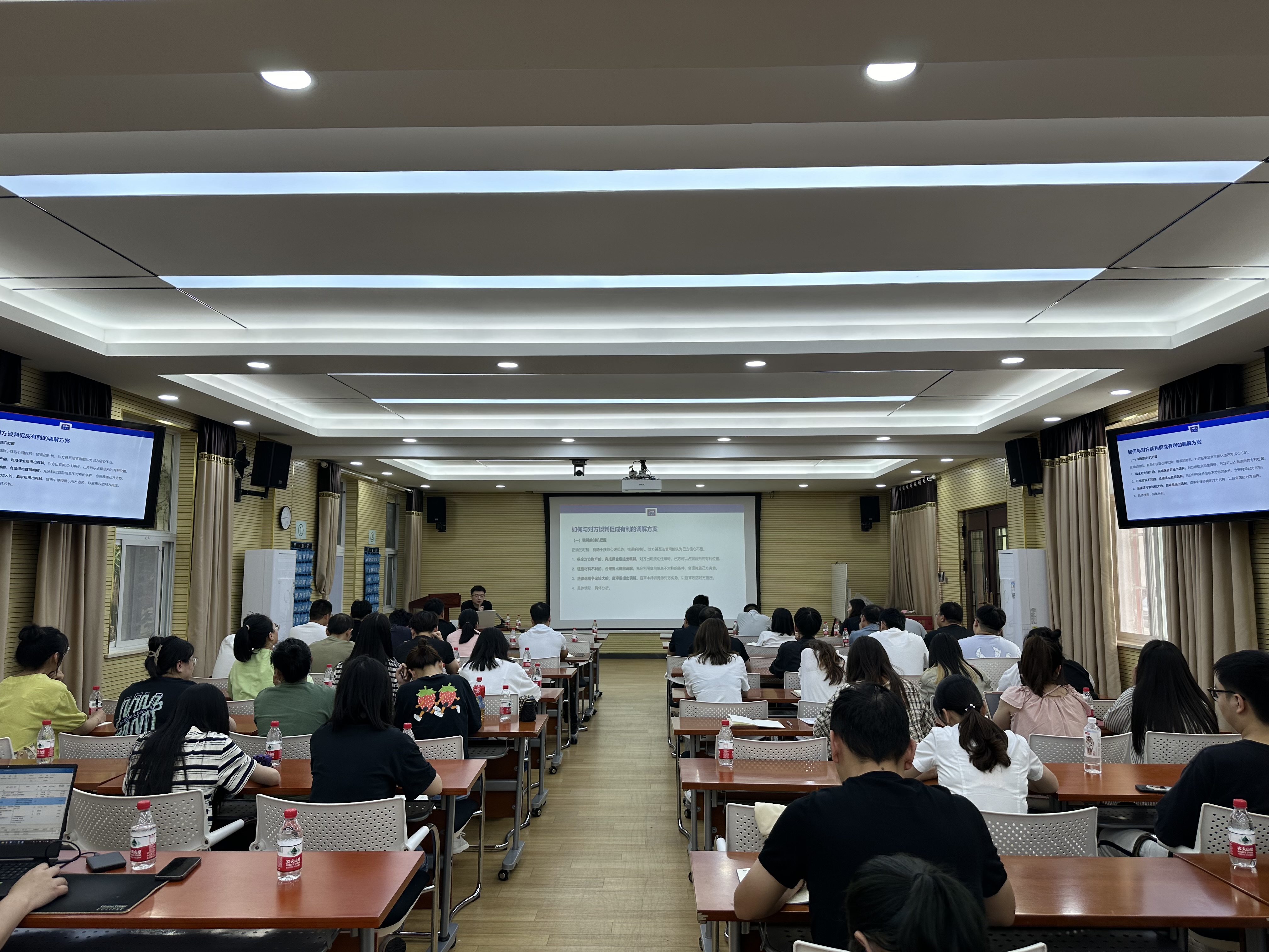 ���Ź����217��(�й���)����