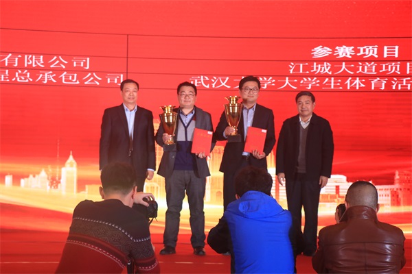 ���Ź����217��(�й���)����