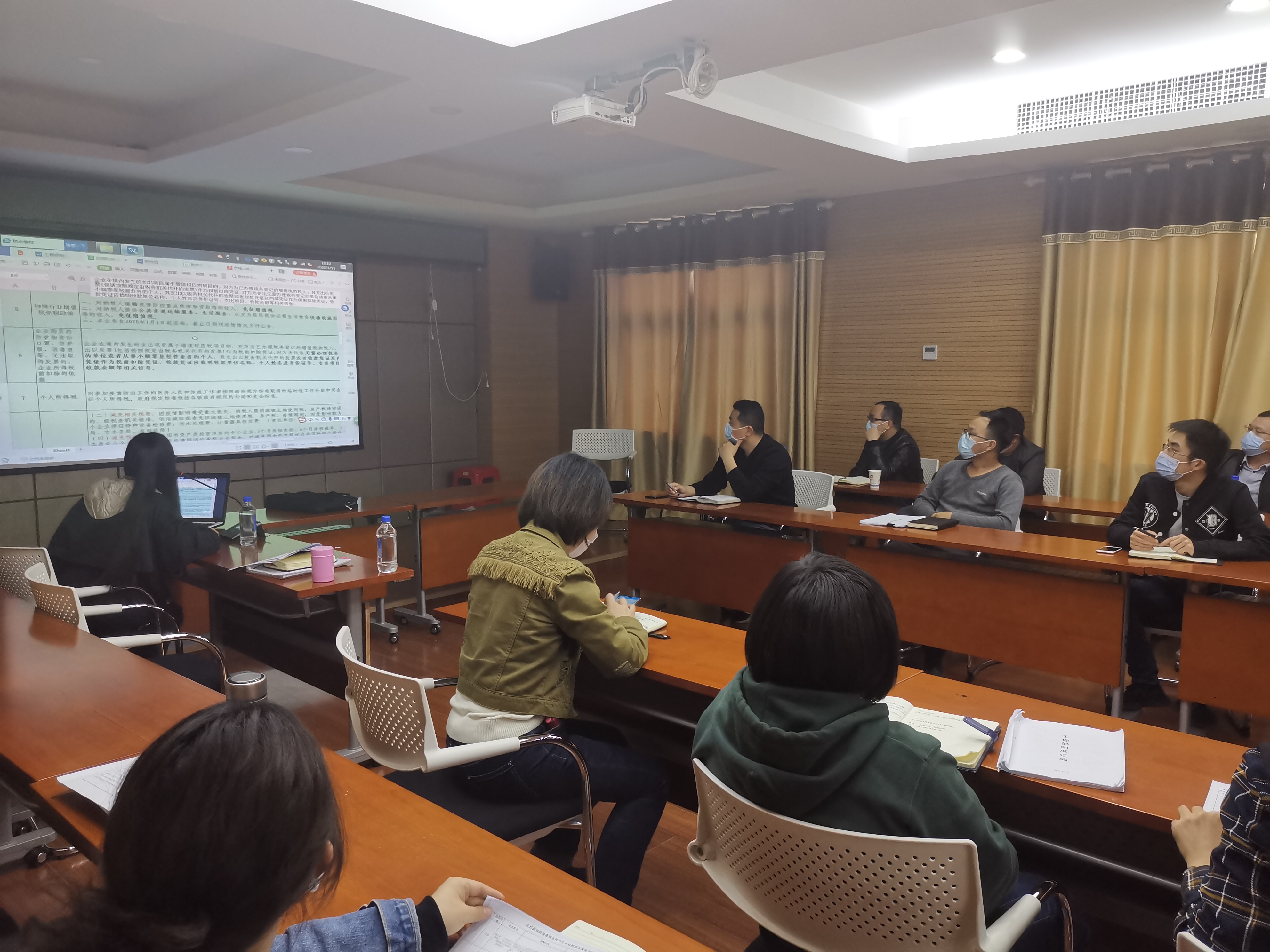 ���Ź����217��(�й���)����