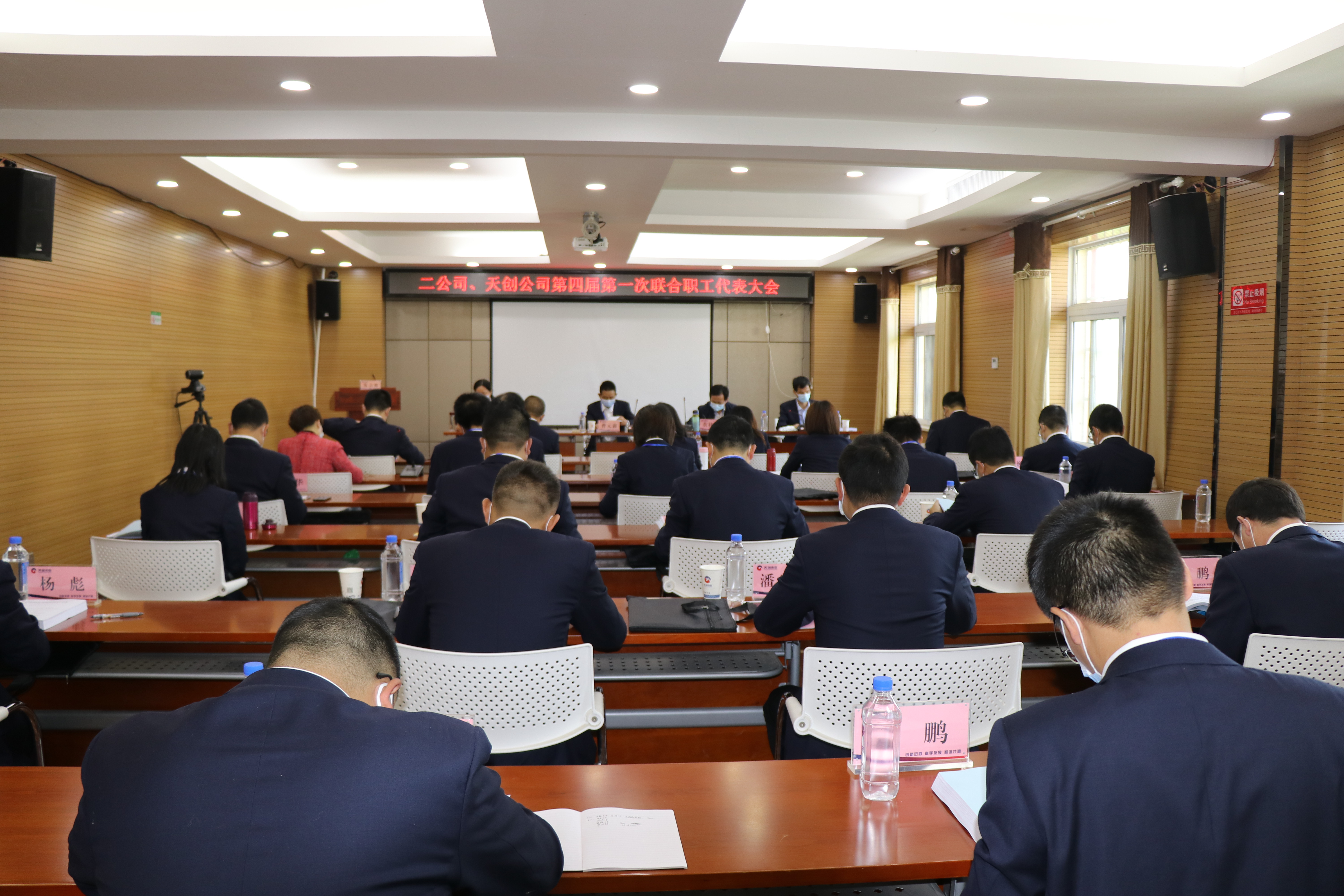 ���Ź����217��(�й���)����