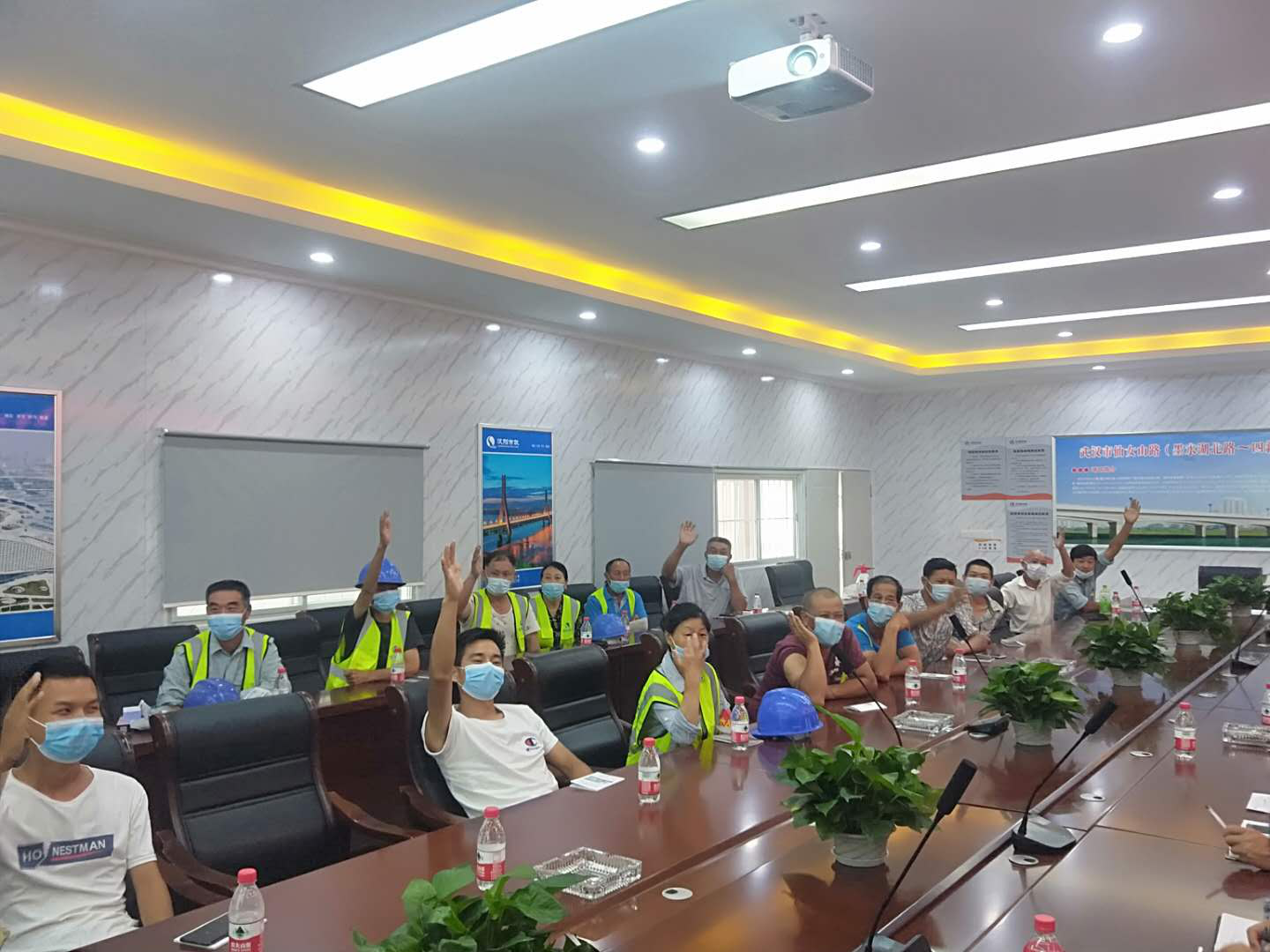 ���Ź����217��(�й���)����