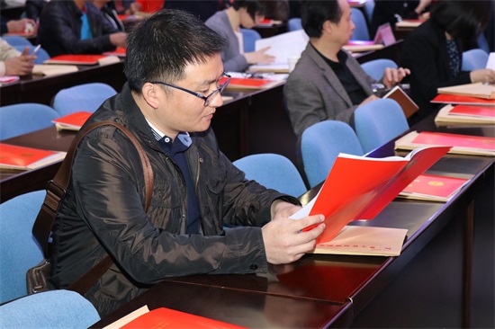 ���Ź����217��(�й���)����